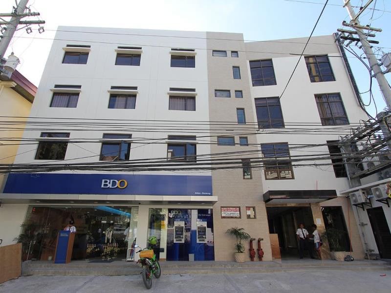 Crown Regency Courtyard Resort Balabag  Dış mekan fotoğraf